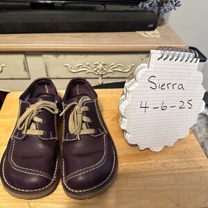 Duckfeet Fyn Plum Loafers size 39. Almost new